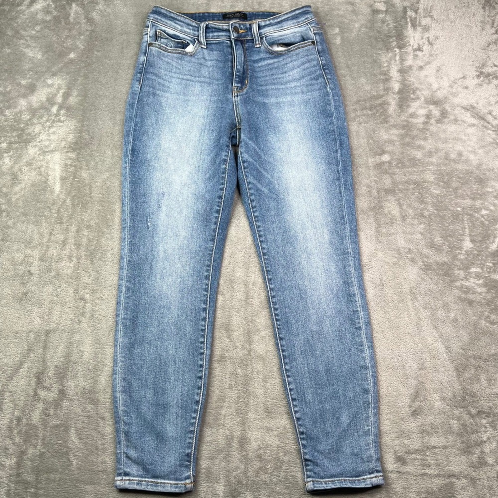 Judy Blue Slim Fit Jeans Womens 3/26 Medium Wash Blue Distressed‎ Stretch Denim